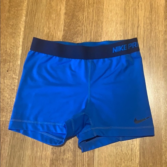 Nike Pants - Nike pro shorts